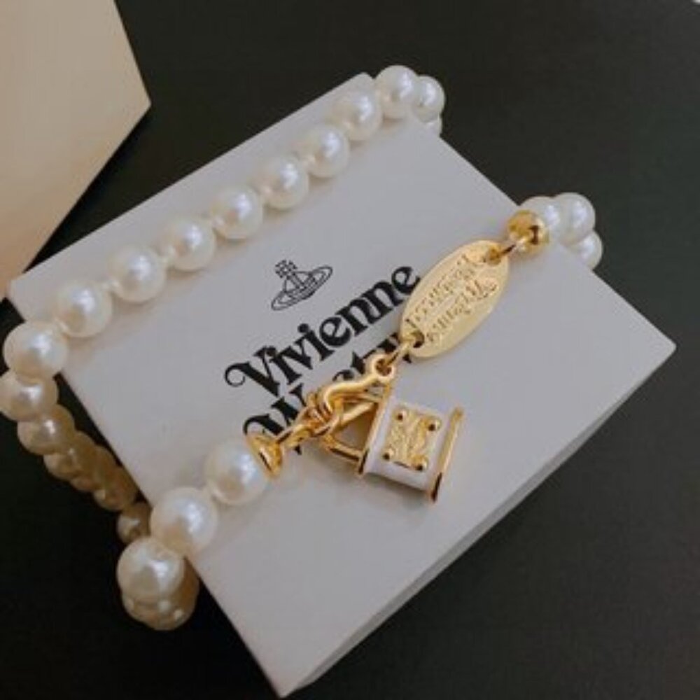 𝐕𝐢𝐯𝐢𝐞𝐧𝐧𝐞 𝐖𝐞𝐬𝐭𝐰𝐨𝐨𝐝🪐✨ - Picture 4 of 6